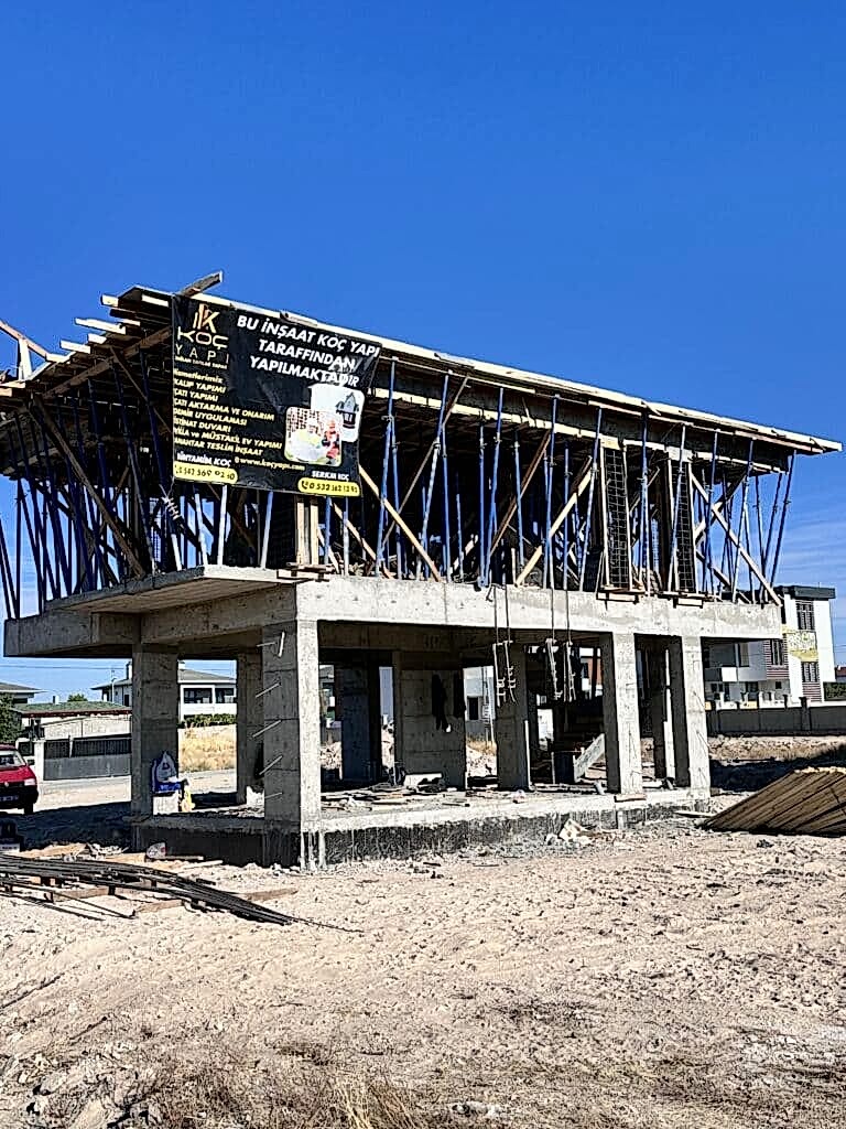 Kayseri gesi bölgesinde sayın MİMAR BURHANETTİN ÇAVDAROĞLU beyin villasını bir ay için de teslim etmenin sevincini yaşıyorz. Yapımız Burhanettin neye hayırlı olsun dileklerimizle